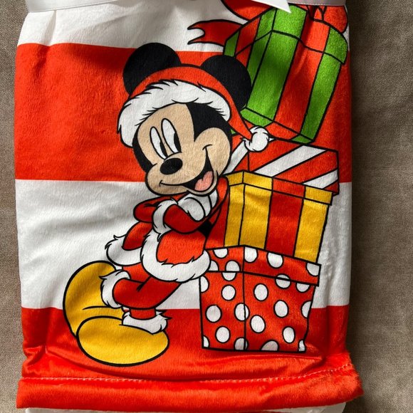 ADORABLE DISNEY BABY MICKEY MOUSE CHRISTMAS SHERPA LINED BABY BLANKET. 30" x 40" - Picture 2 of 5